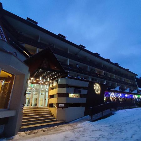 Hotel Ciucas Беїле-Тушнад Екстер'єр фото