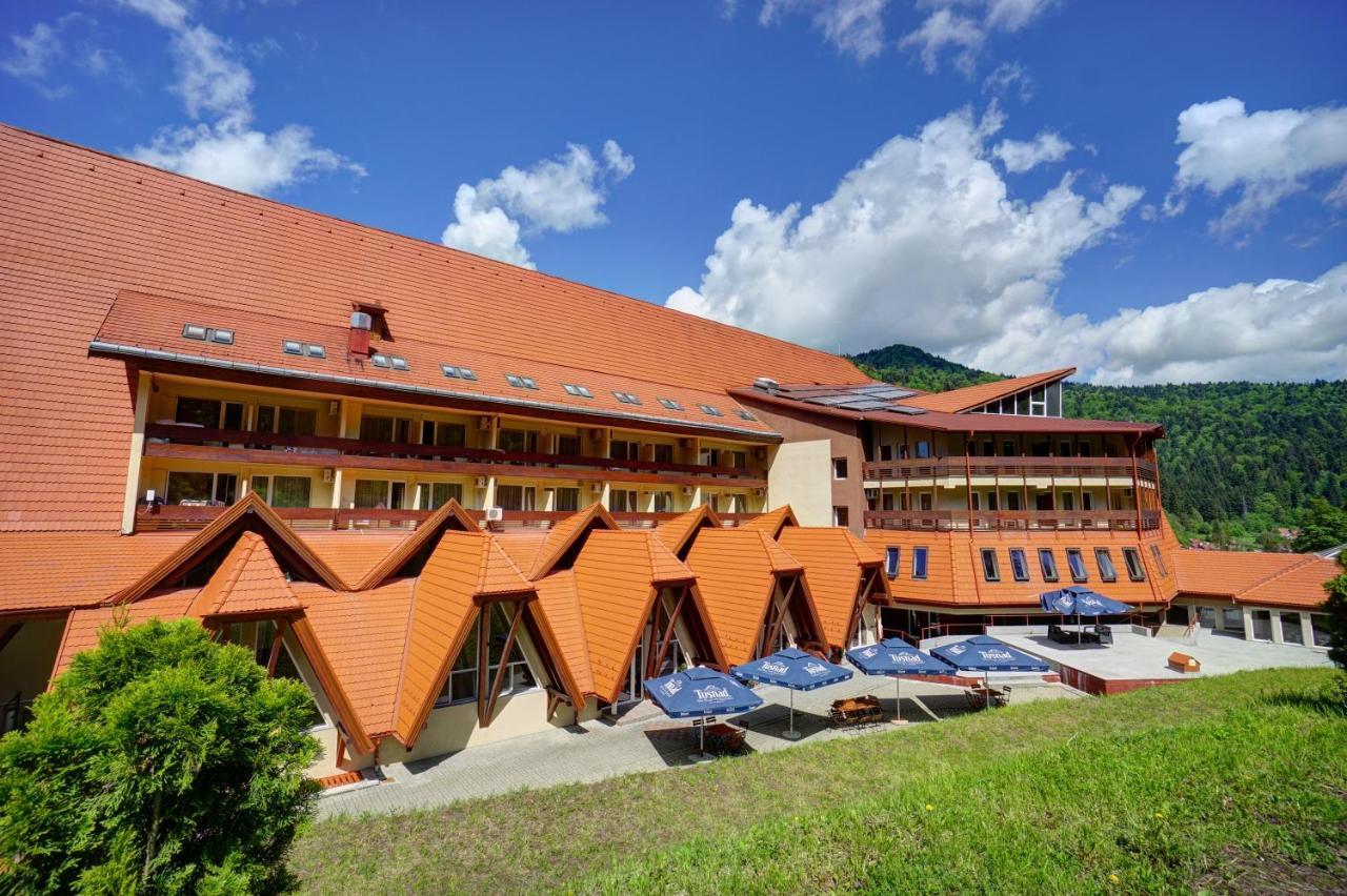 Hotel Ciucas Беїле-Тушнад Екстер'єр фото